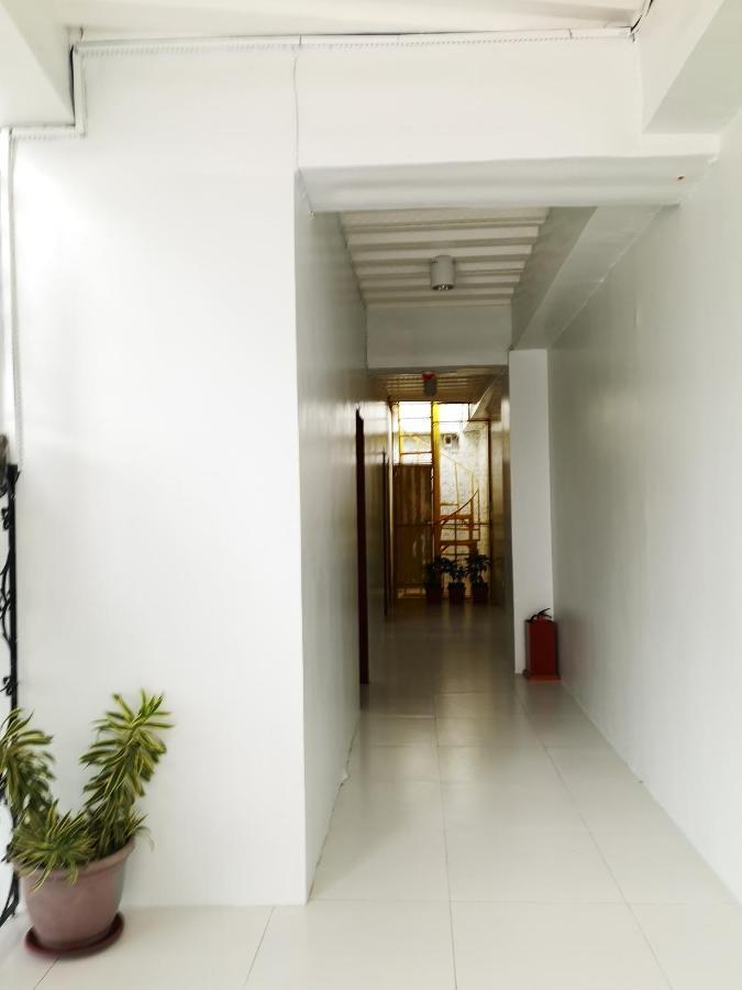 Lufian Dormitel Hostel Dumaguete City Buitenkant foto